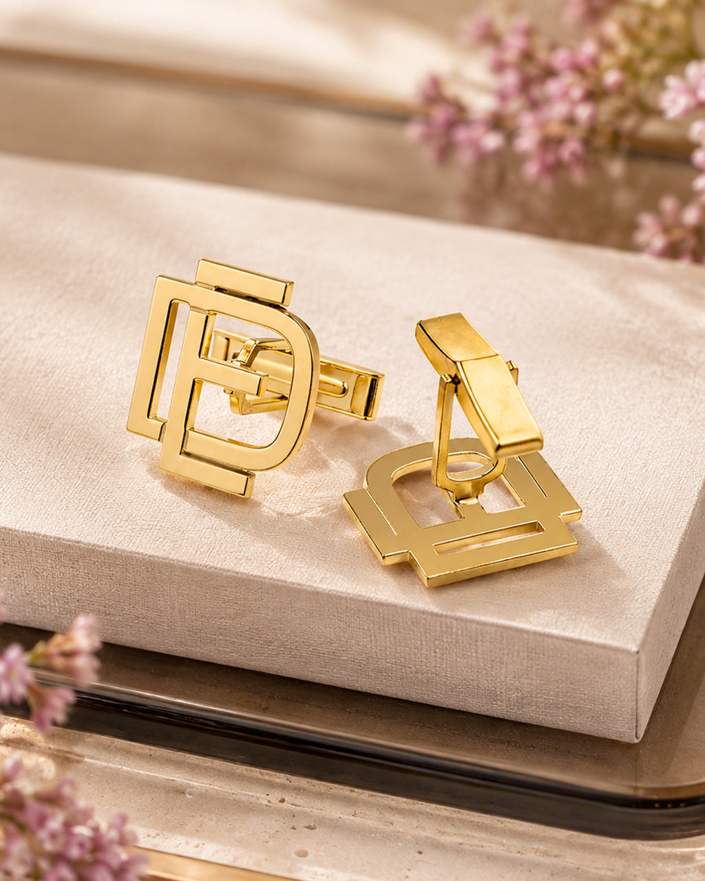 Exclusive Monogram Overlapping Initial Cufflinks - lifestyle