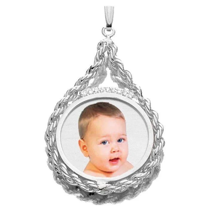 Roped Round w/9 Diamonds Photo Engraved Pendant