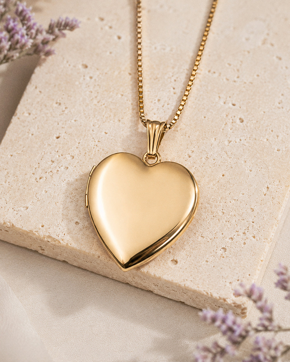 14k Gold Filled Heart 4 Photo Locket - 1-1/4 inch x 1-1/4 inch - lifestyle