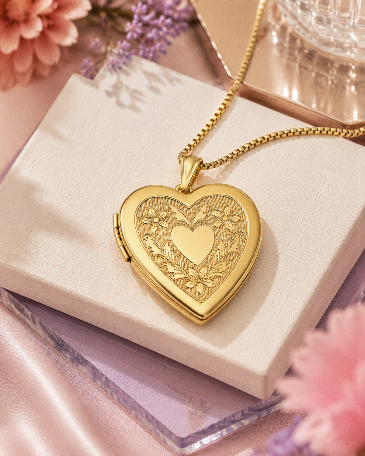 14k Gold Filled Love Heart Photo Locket - 3/4 inch x 3/4 inch - lifestyle