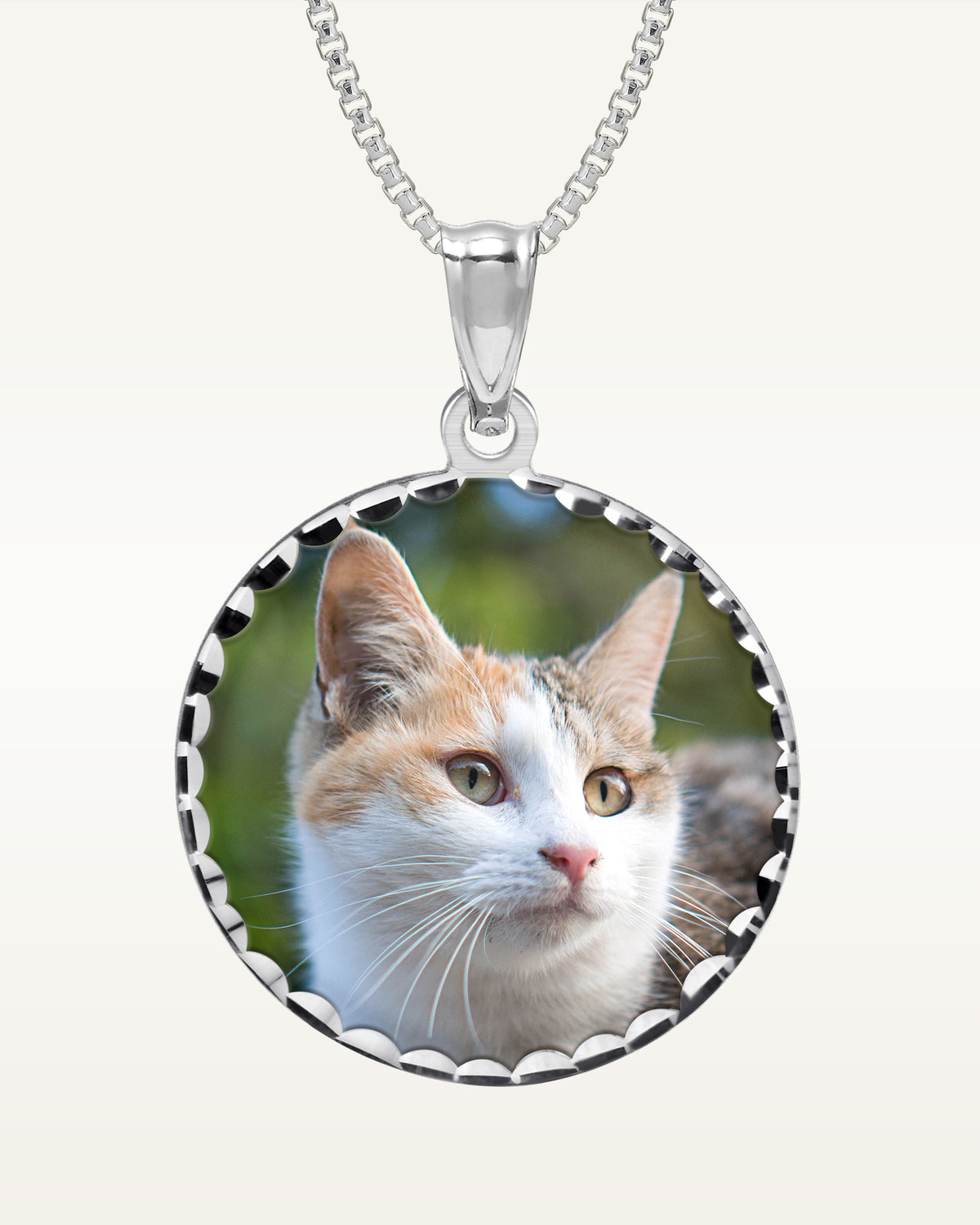 Round w/ Diamond Cut Edge Photo Engraved Pendant