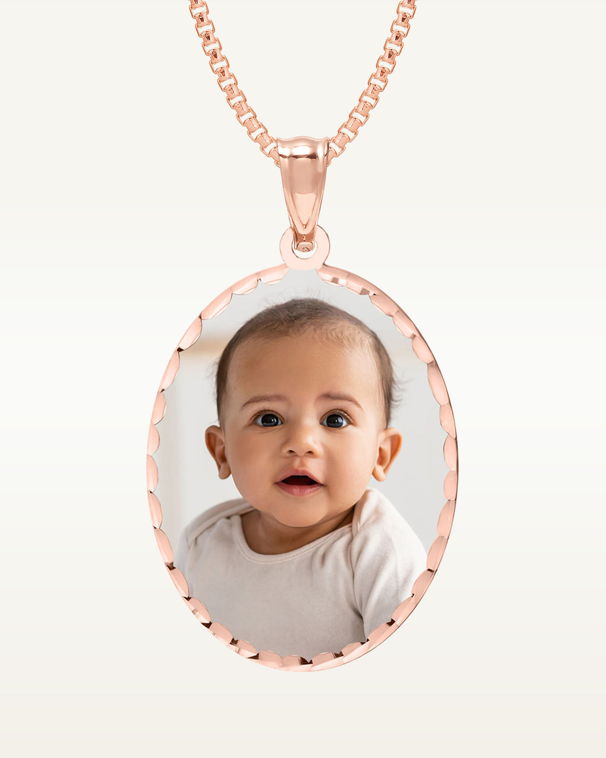 Oval w/ Diamond Cut Edge Photo Engraved Pendant