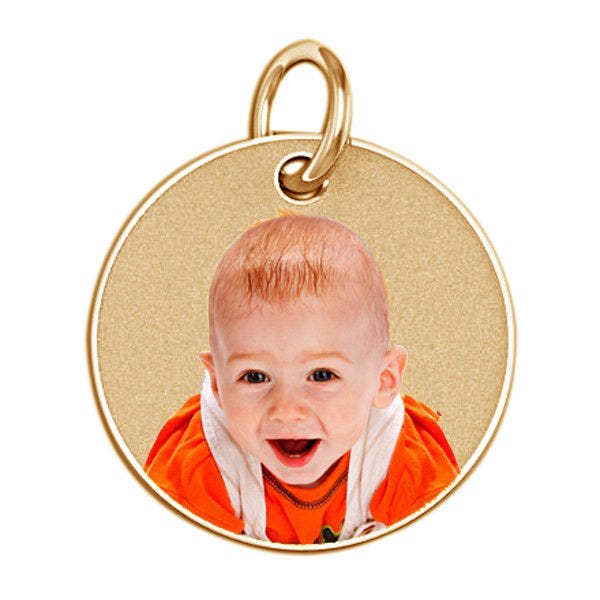 Round Picture With Reverse Engraving Pendant