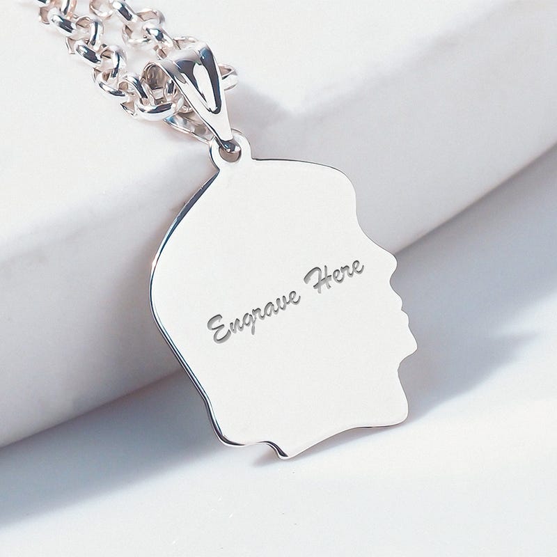 Engravable Child's Face or Pendant