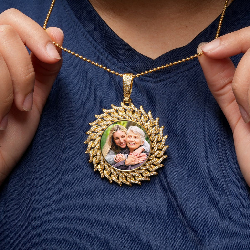 Crown of Thorns Photo Engraved Medium Cubic Zirconia Pendant