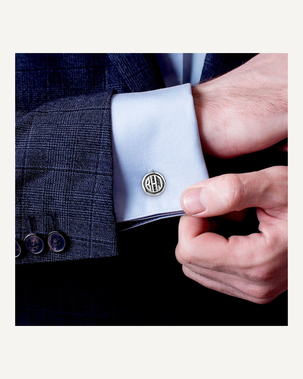 Round Monogram Cuff links With Ripple Pattern