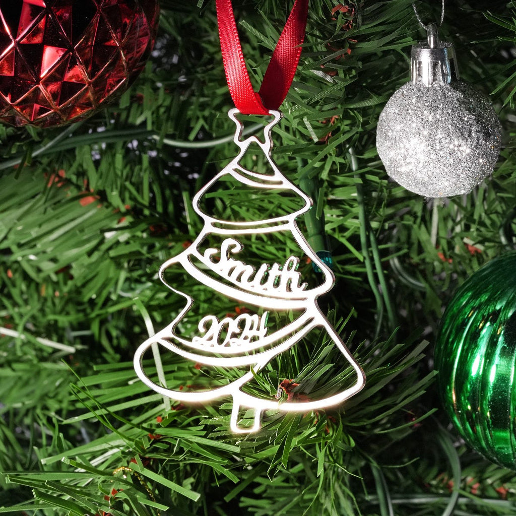 Personalized Christmas Tree Ornament with up to 10 Names