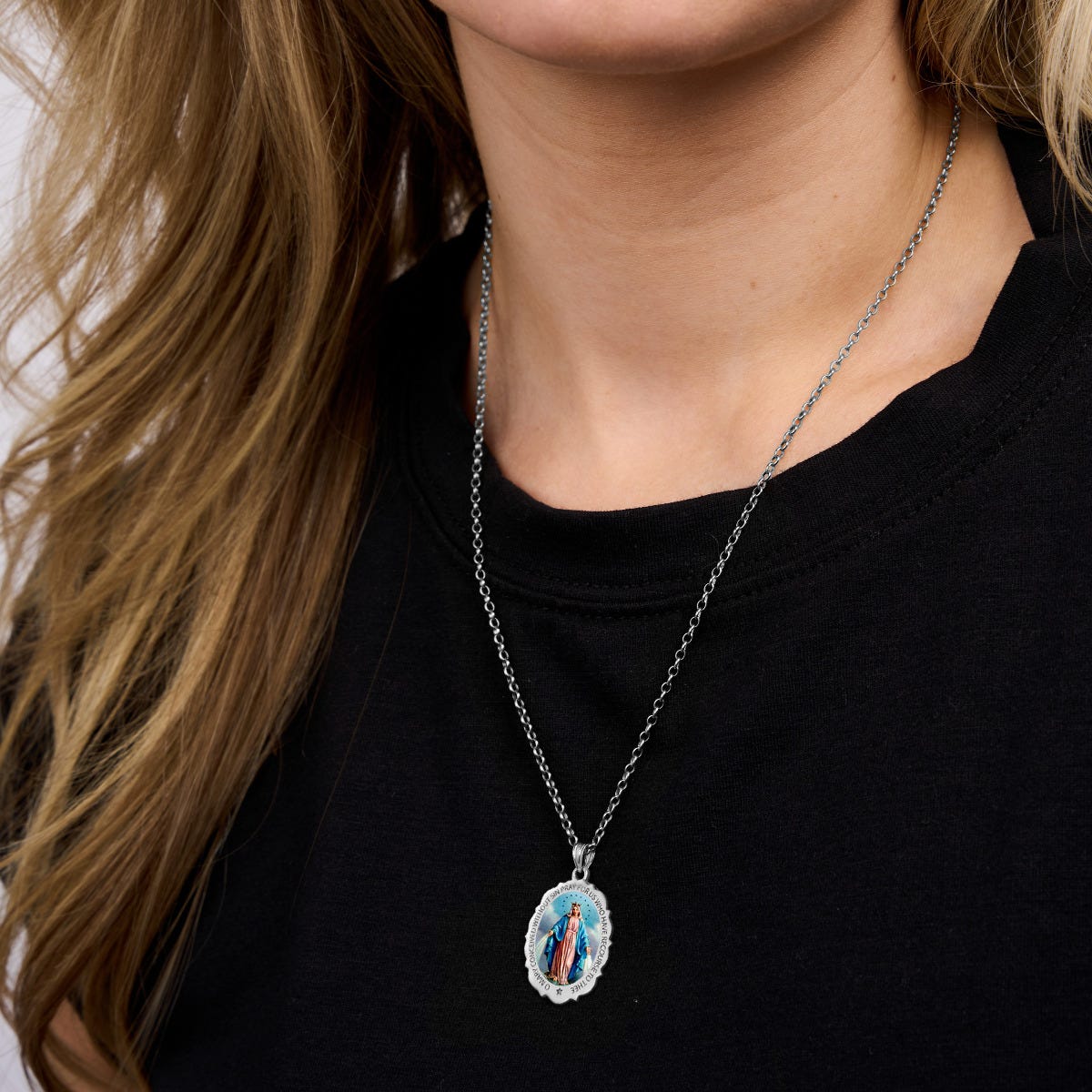 Miraculous Medal Scalloped Oval Color "EXCLUSIVE"