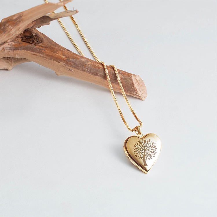 14k Yellow Gold Family Tree Heart Photo Locket