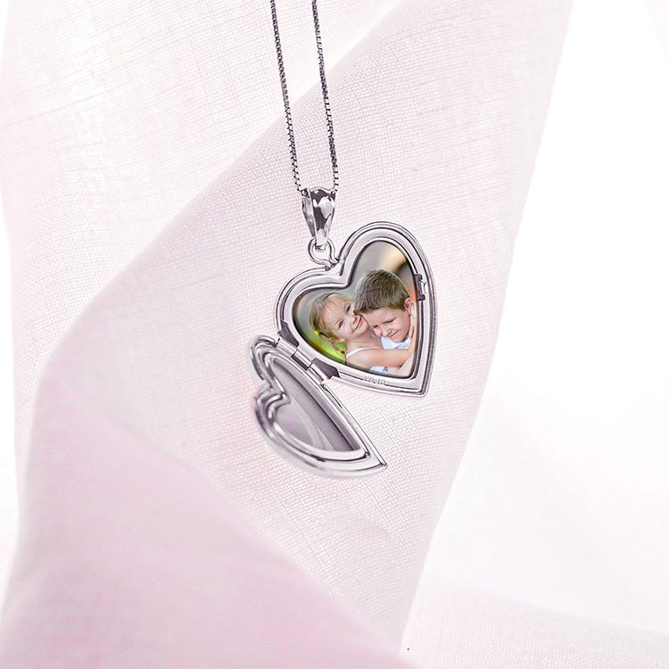 14K White Gold Small Heart Photo Locket with Diamond
