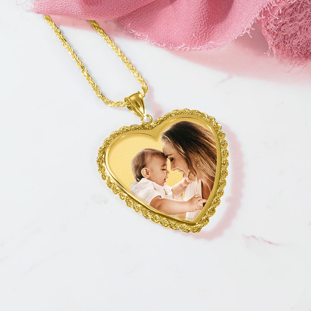 Large Heart with Rope Frame Photo Necklace