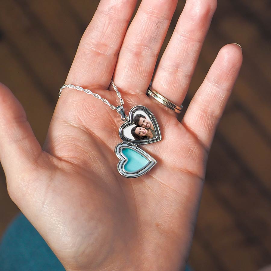 14k White Gold Heart Photo Locket with Diamond