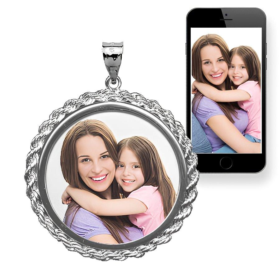Round Photo Engraved Rope Frame Necklace