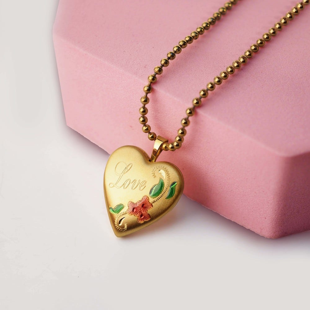 14K Gold Filled Love Heart Photo Locket - 3/4 inch x 3/4 inch